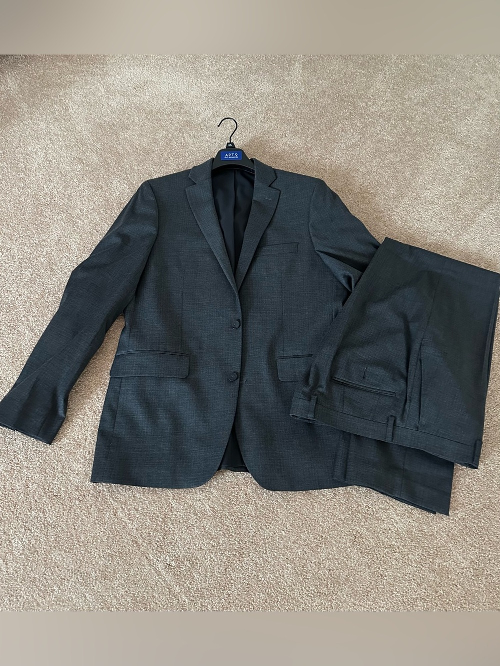 Men's Charcoal Gray Two-Piece Suit - Apt9
